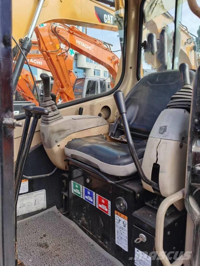 CAT 303 CR Мини-экскаваторы