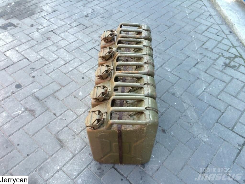  Jerrycan Контейнеры-цистерны