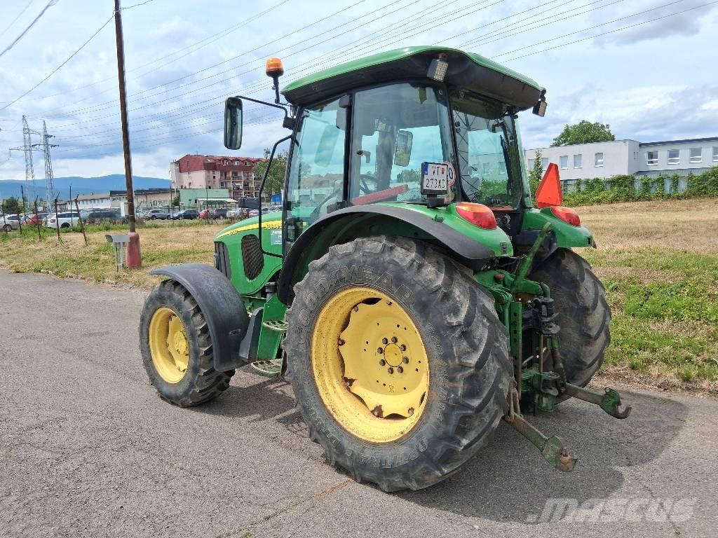 John Deere 5720 Трактора