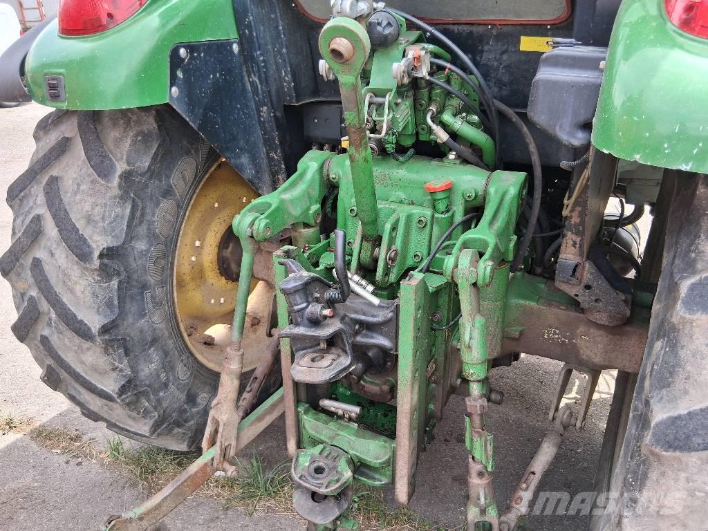 John Deere 5720 Трактора