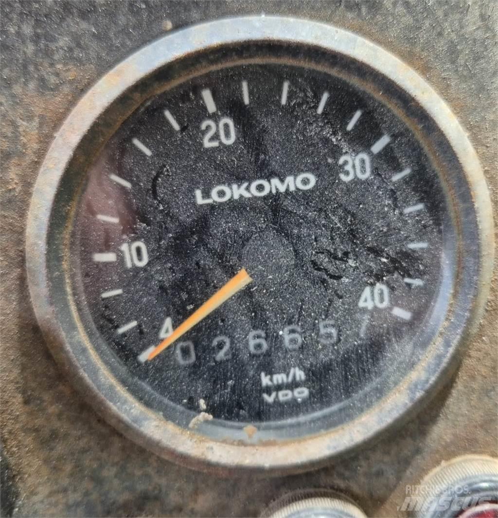 Lokomo AH 132 C Грейдеры