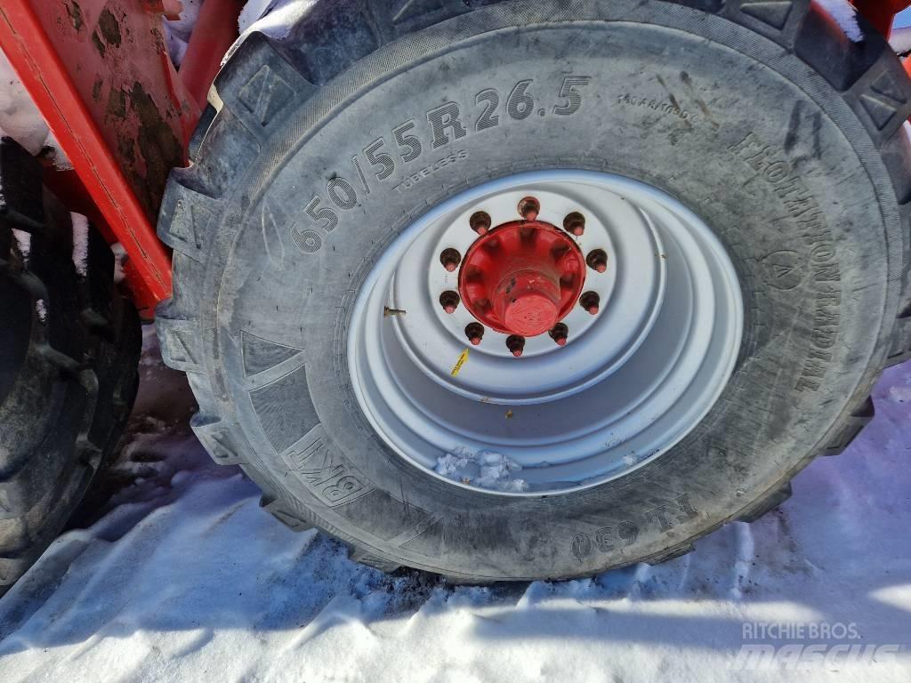 Keltec  Bale Chaser Прицепы для тюков и рулонов