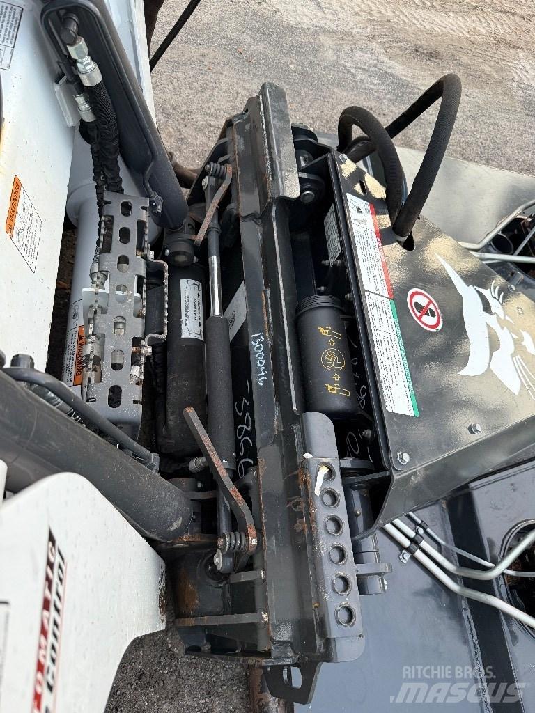 Bobcat T 770 Мини-погрузчики