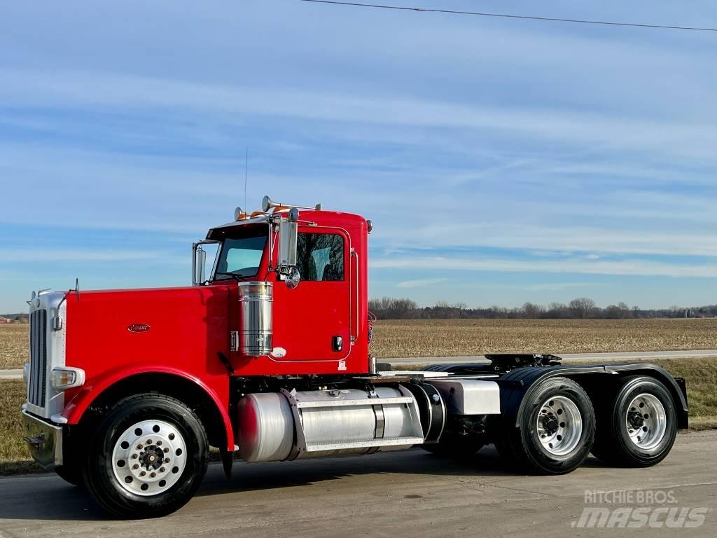Peterbilt 388 Седельные тягачи