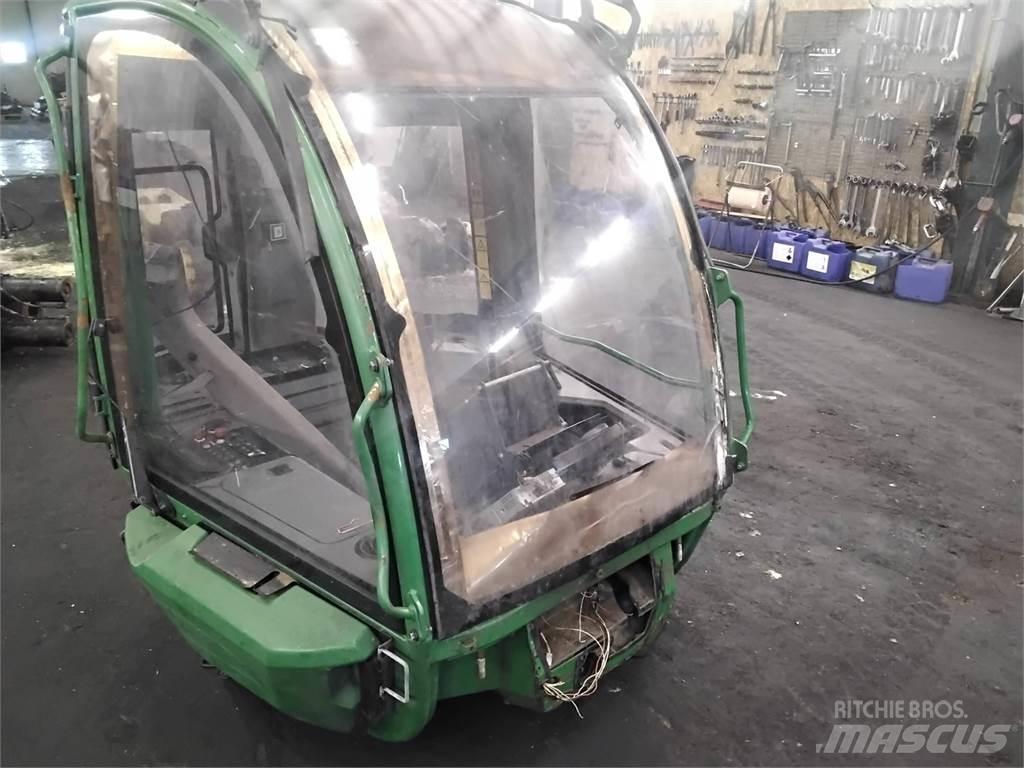 John Deere 1270E Кабины и интерьер