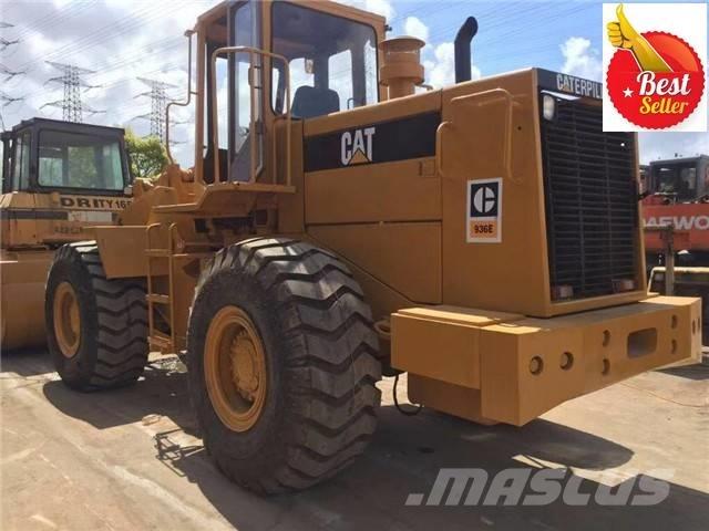 CAT 936 E Фронтальные погрузчики