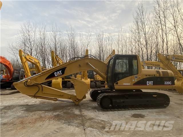 CAT 320C Гусеничные экскаваторы