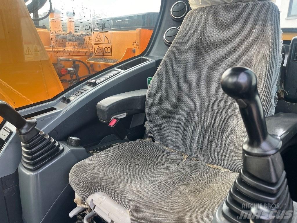 Hyundai HX 145 LCR Гусеничные экскаваторы