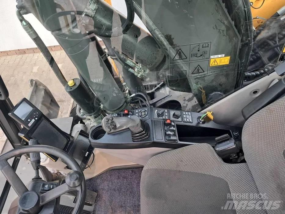 Volvo EW 160 E Колёсные экскаваторы