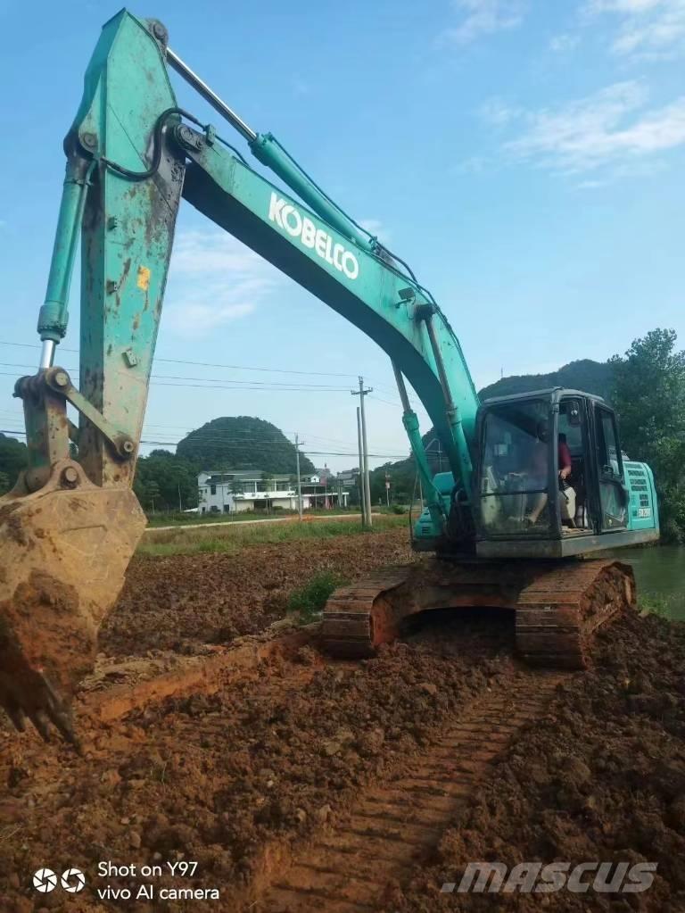 Kobelco SK 210 Гусеничные экскаваторы