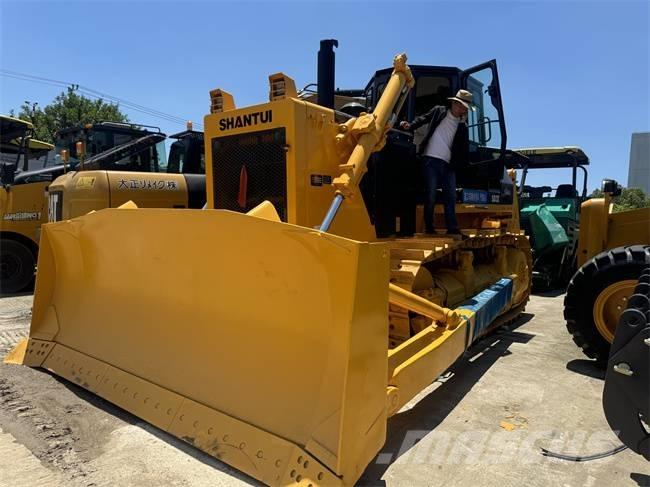 Shantui SD 32 Гусеничные бульдозеры