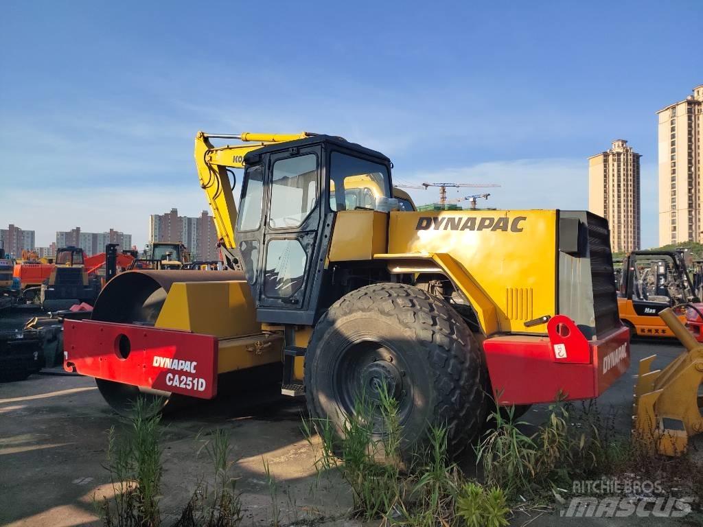 Dynapac CA 251 D Грунтовые катки