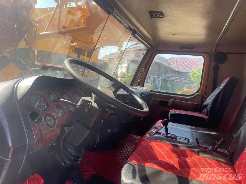 XCMG XCT100L5 Автокраны