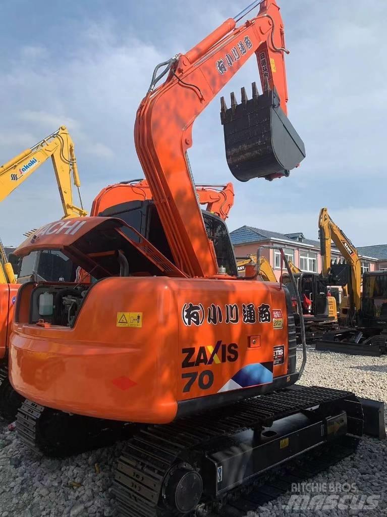 Hitachi ZX 70 Гусеничные экскаваторы
