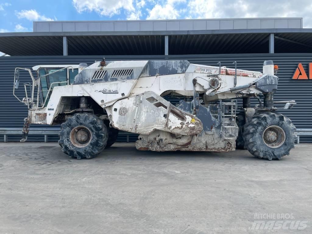 Wirtgen WR 240I Ресайклеры