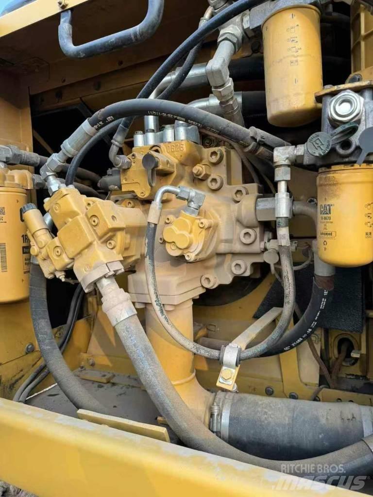 CAT 336 D Гусеничные экскаваторы