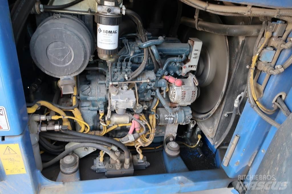 Bomag BW 154 AP-4 Катки тротуарные