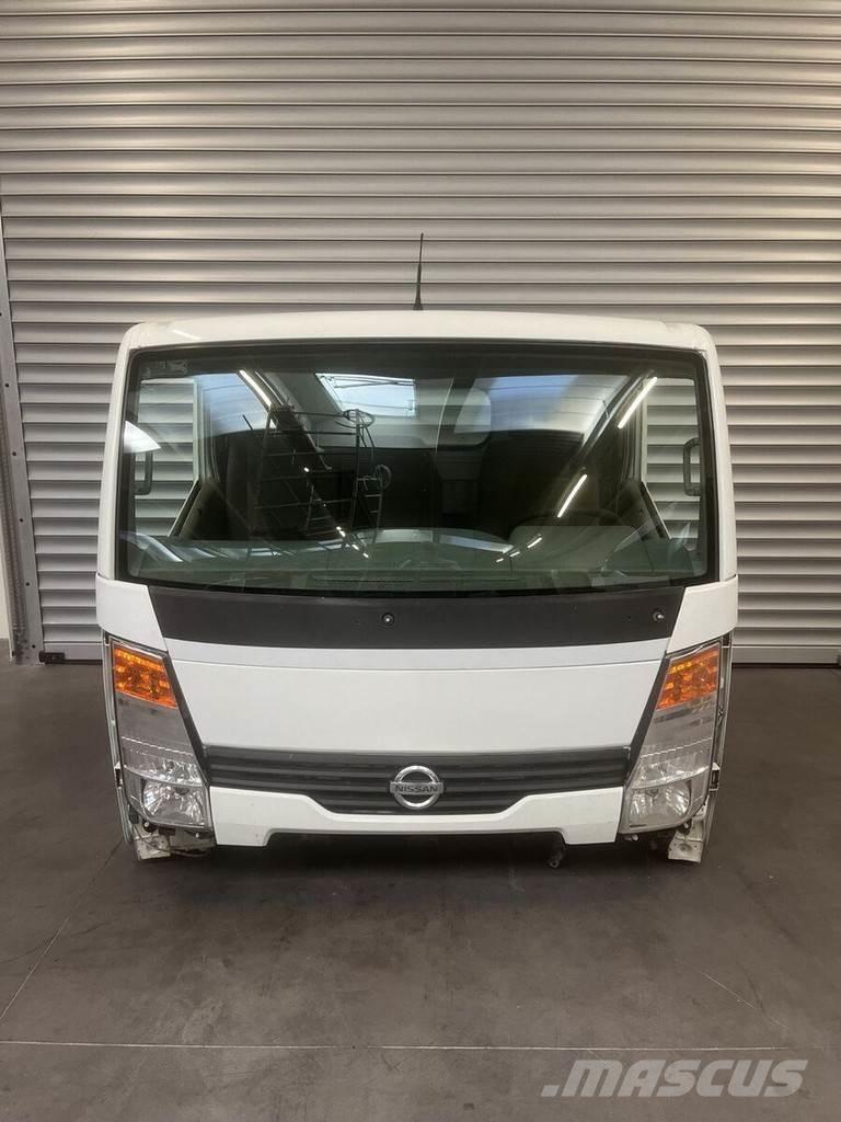 Nissan Cabstar Кабины