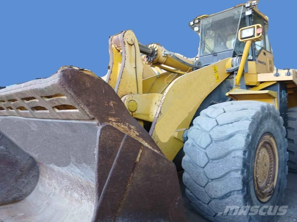 Komatsu WA 600 Фронтальные погрузчики
