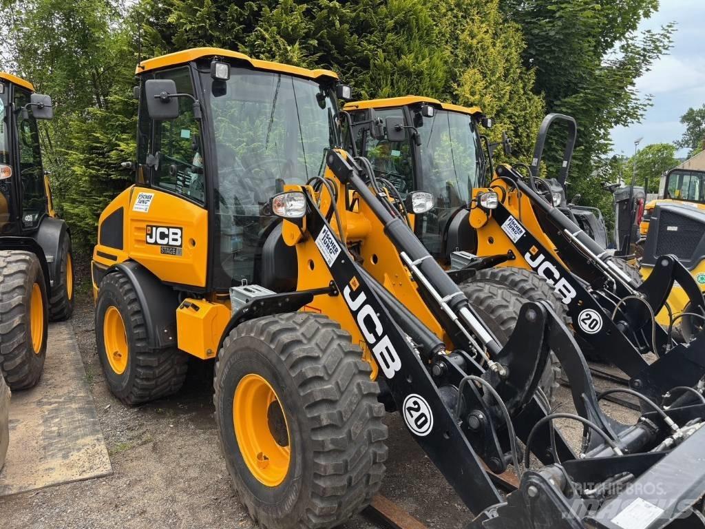 JCB 407 Фронтальные погрузчики