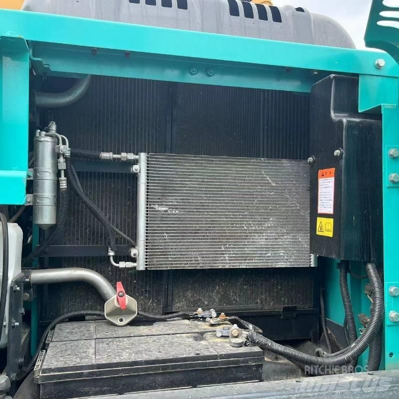 Kobelco SK 200 Гусеничные экскаваторы
