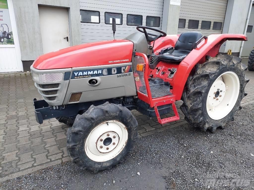 Yanmar AF-26 Коммунальные тракторы