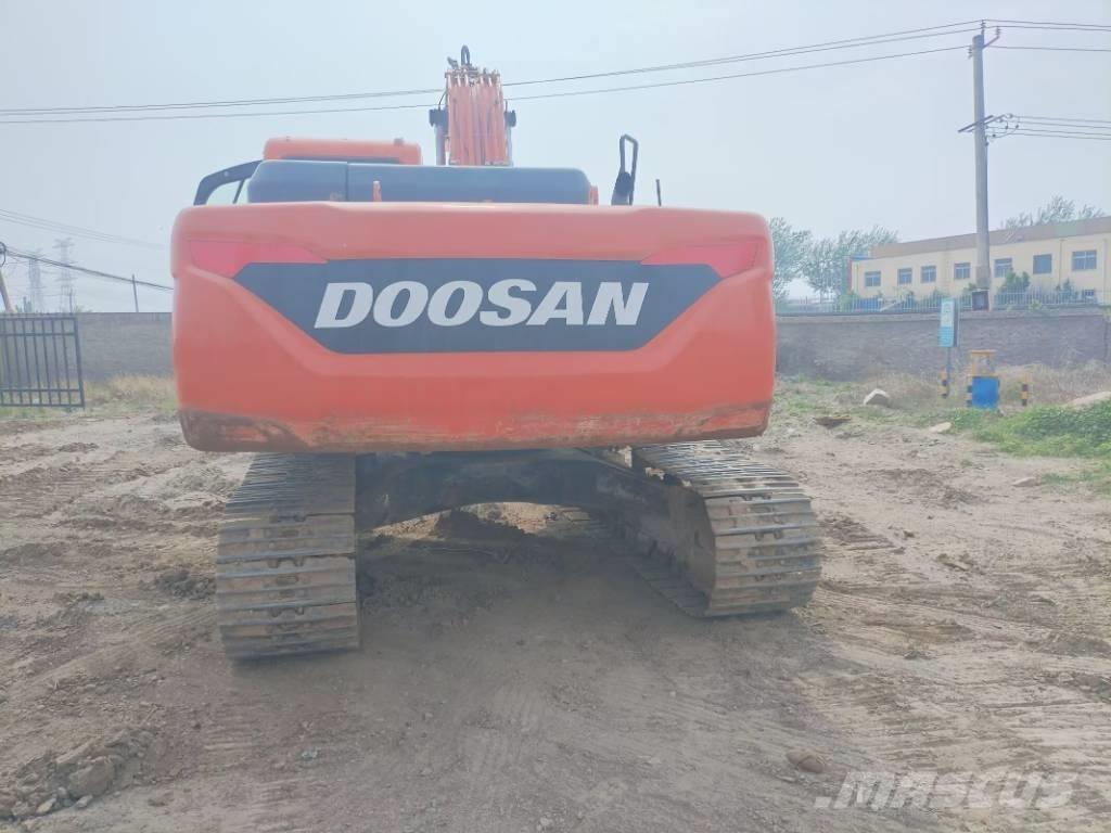 Doosan DX225LC-9C Гусеничные экскаваторы