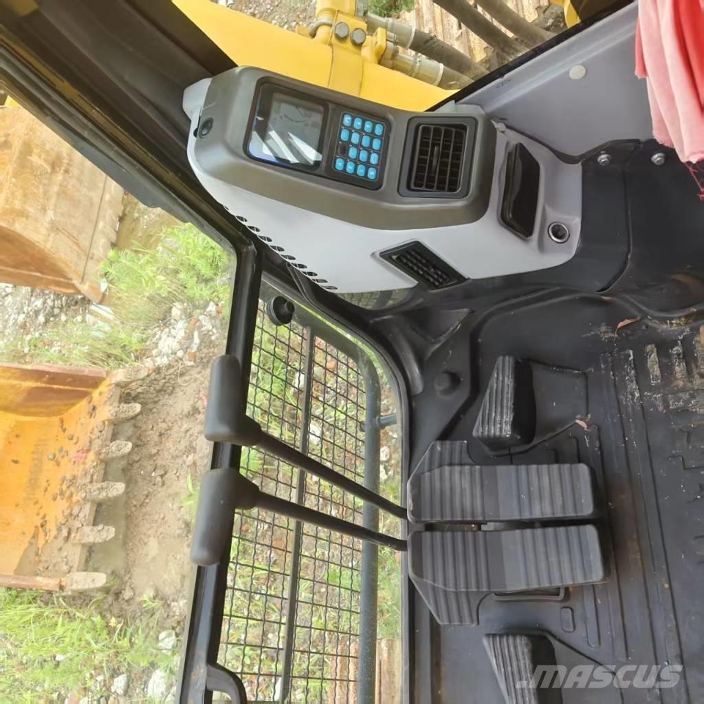Komatsu PC 350-7 Гусеничные экскаваторы