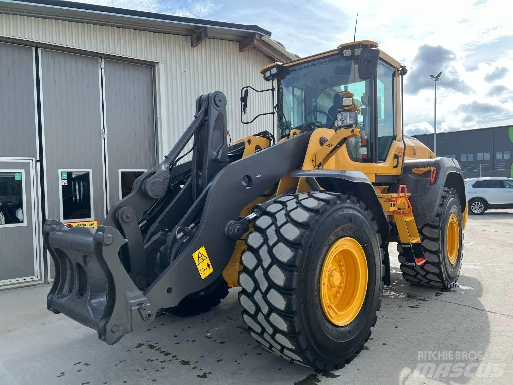 Volvo L110H Фронтальные погрузчики