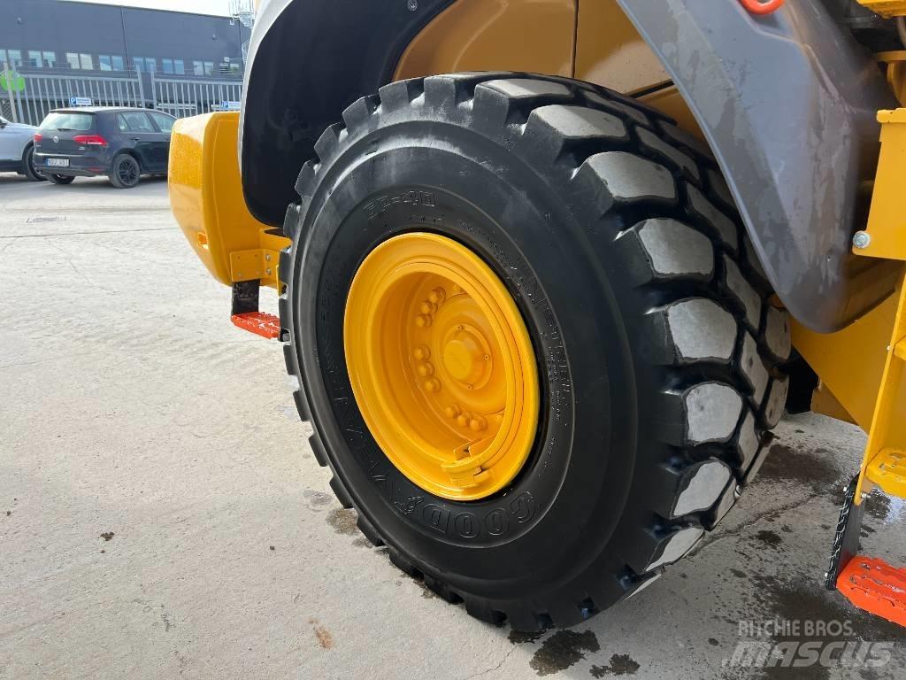 Volvo L110H Фронтальные погрузчики