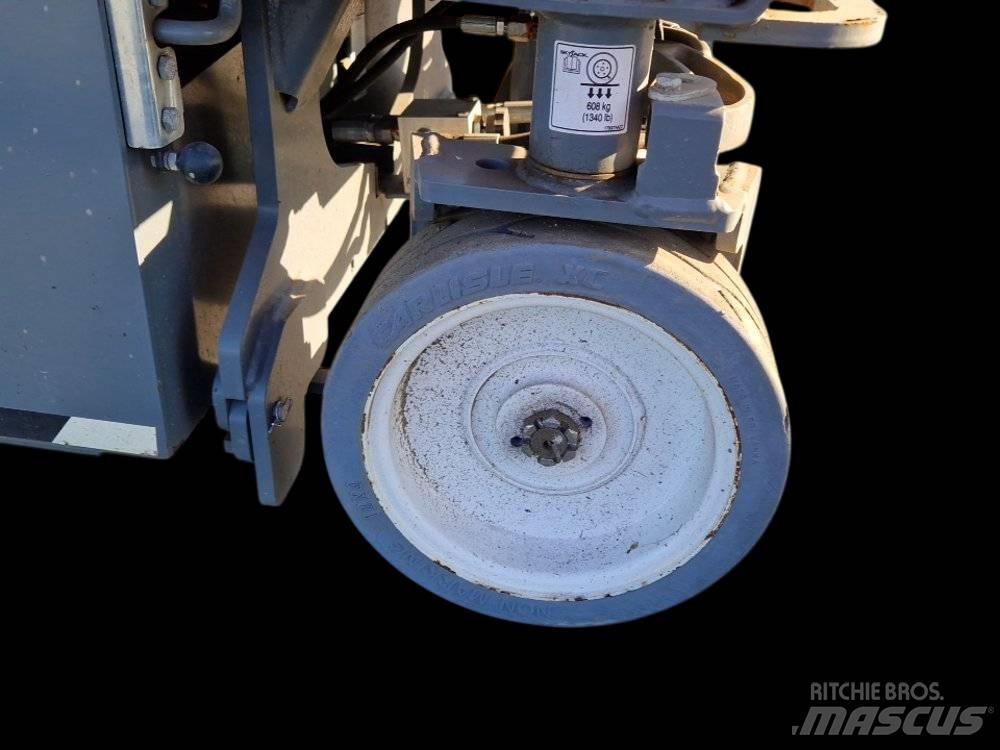 SkyJack SJ 3219 Ножничные подъемники