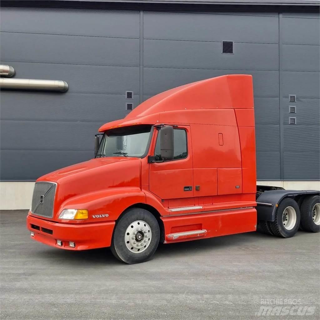 Volvo VNL-4 Седельные тягачи