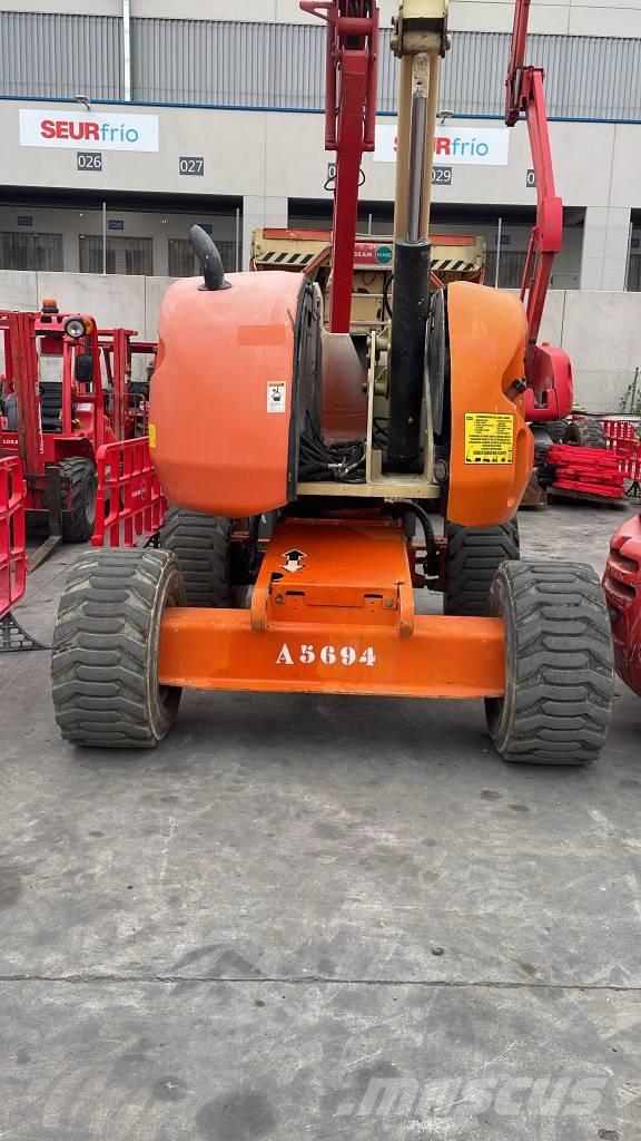 JLG 450 AJS II Коленчатые подъемники