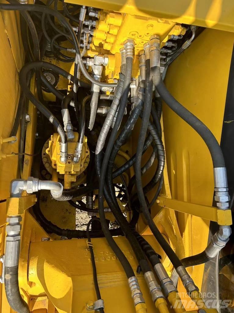 Komatsu PC 130 Малые экскаваторы 7т-12т