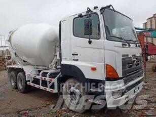 Hino 700 Автобетоносмесители