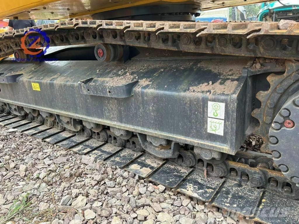Komatsu PC 240-8 Гусеничные экскаваторы