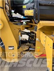 CAT 938M Фронтальные погрузчики