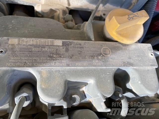Dynapac CC 142 Катки тротуарные