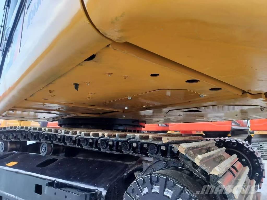 CAT 320 D2 Гусеничные экскаваторы