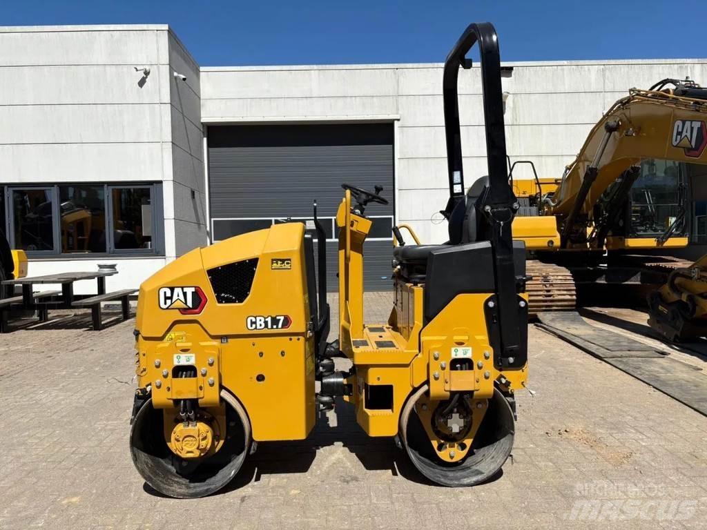 CAT CB1.7 Другие дорожные катки