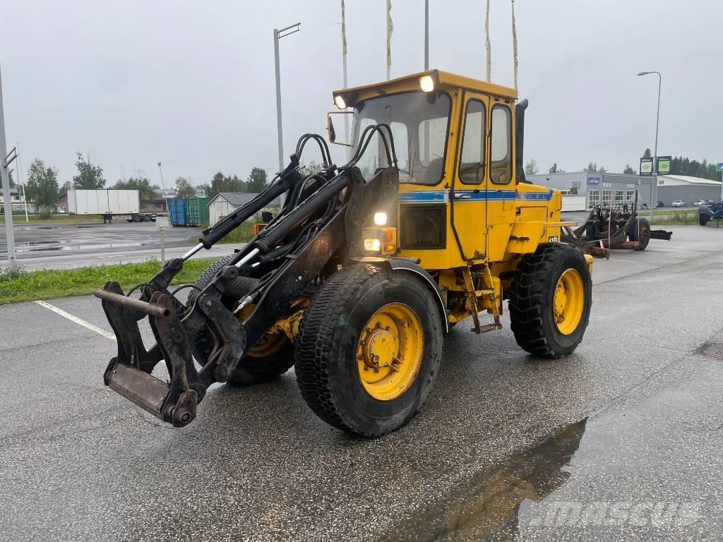 Volvo BM 4200 Фронтальные погрузчики