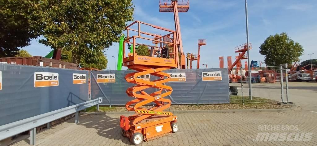 SkyJack SJIII 3219 Ножничные подъемники