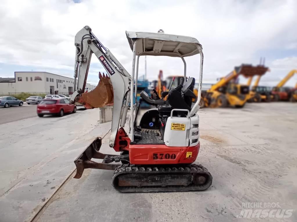 Takeuchi TB 215 R Мини-экскаваторы