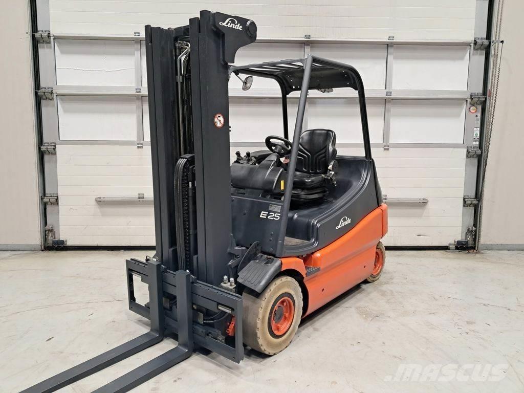 Linde E25/02 Электропогрузчики