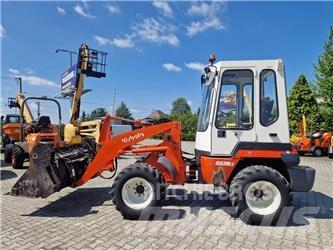 Kubota R 520 N Фронтальные погрузчики