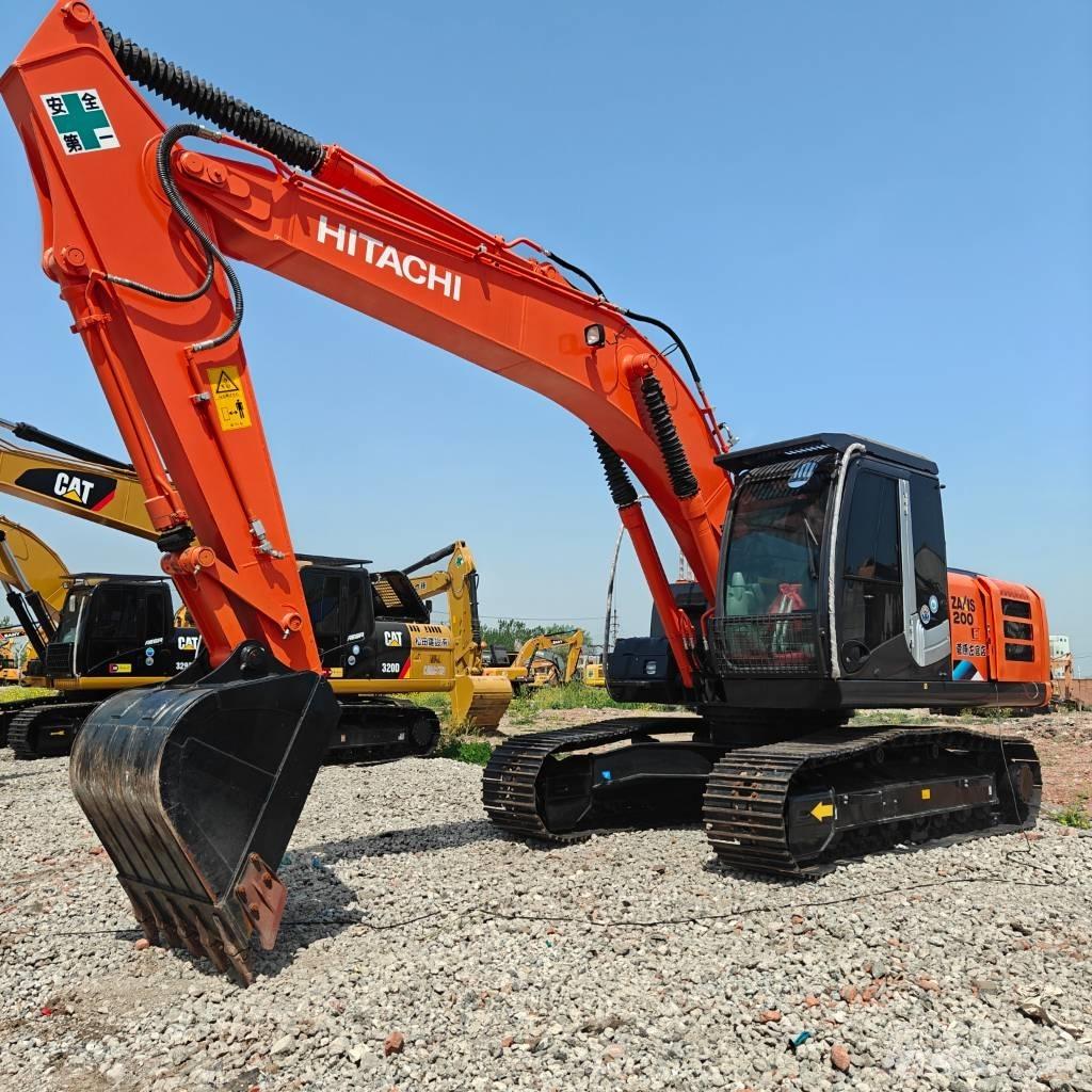 Hitachi 200-3 Гусеничные экскаваторы