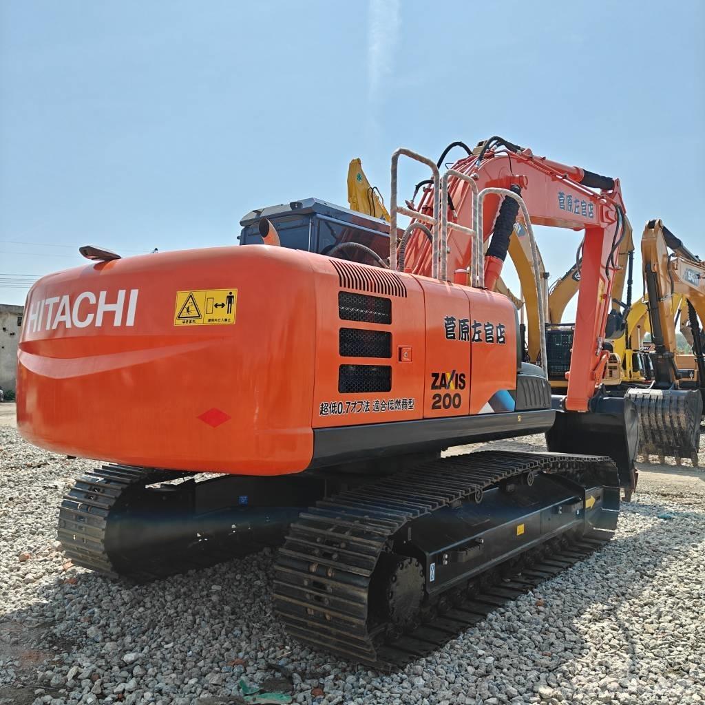 Hitachi 200-3 Гусеничные экскаваторы
