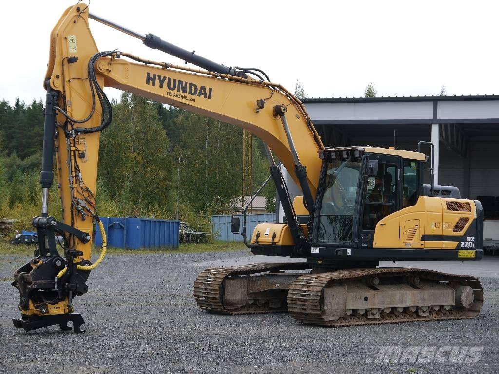 Hyundai HX 220 L Гусеничные экскаваторы