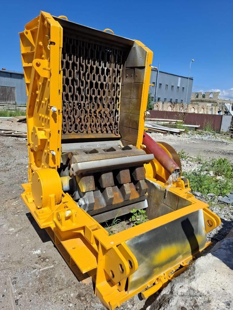 Terex Pegson 4242 SR Дробилки
