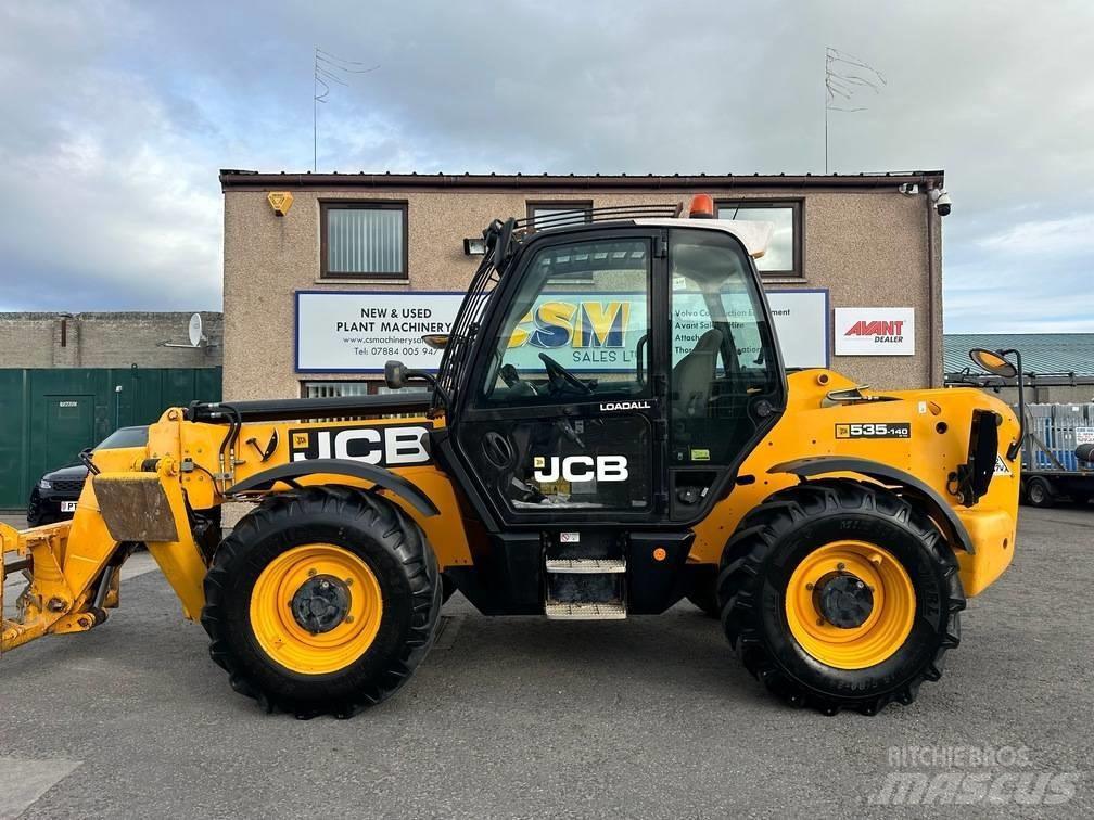 JCB 535-140 Hiviz Телескопические погрузчики